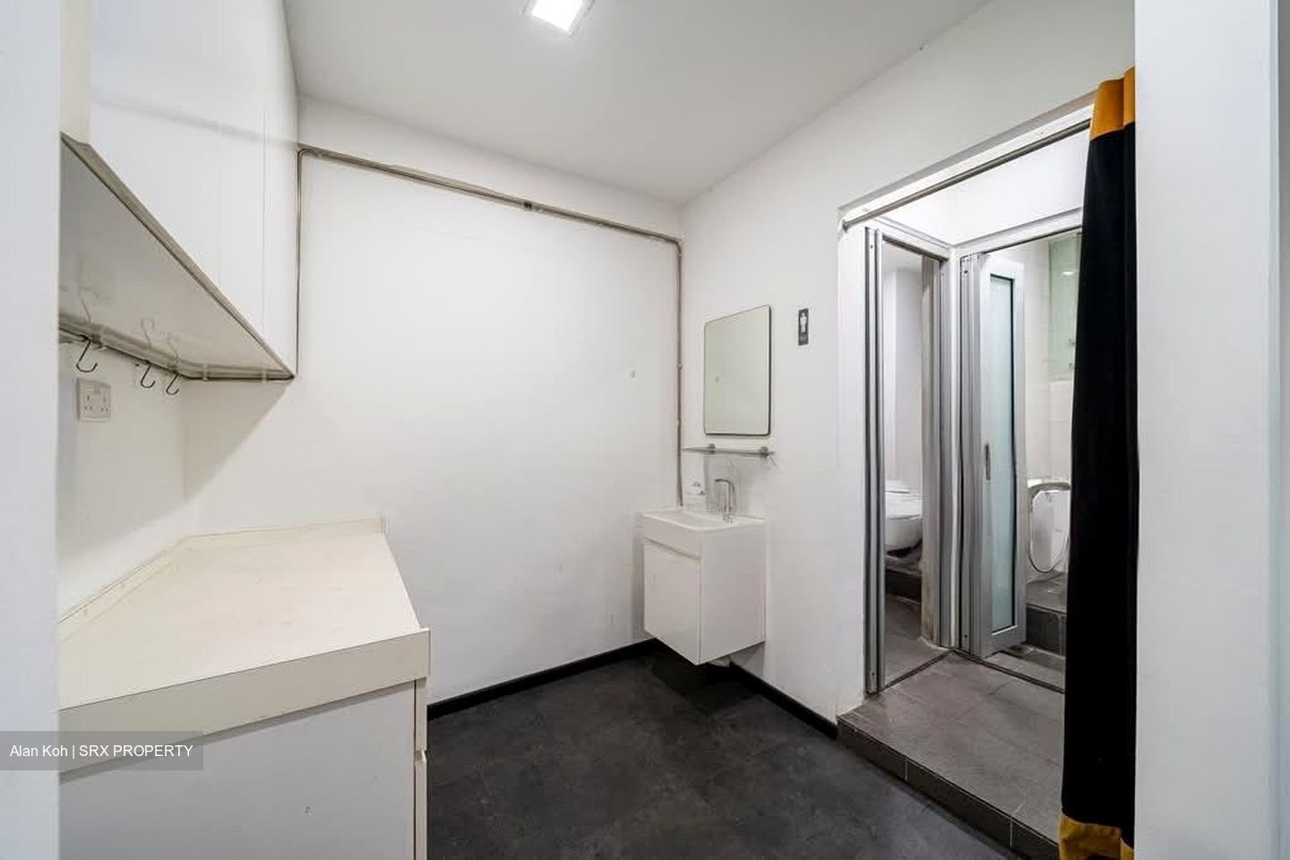 Geylang Road (D14), Shop House #575780661